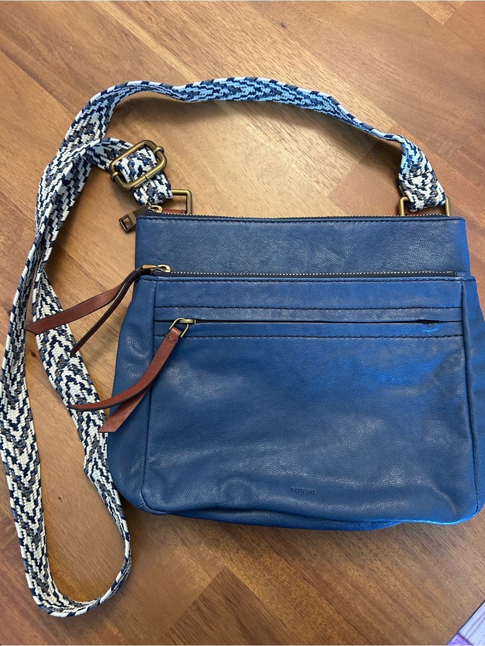 Fossil Blue Leather Crossbody Bag with Patterned Strap